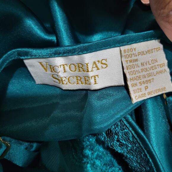 Vintage Victorias Secret Nightgown Green Satin Maxi Slip High Slit Gold Label XS - Picture 9 of 16